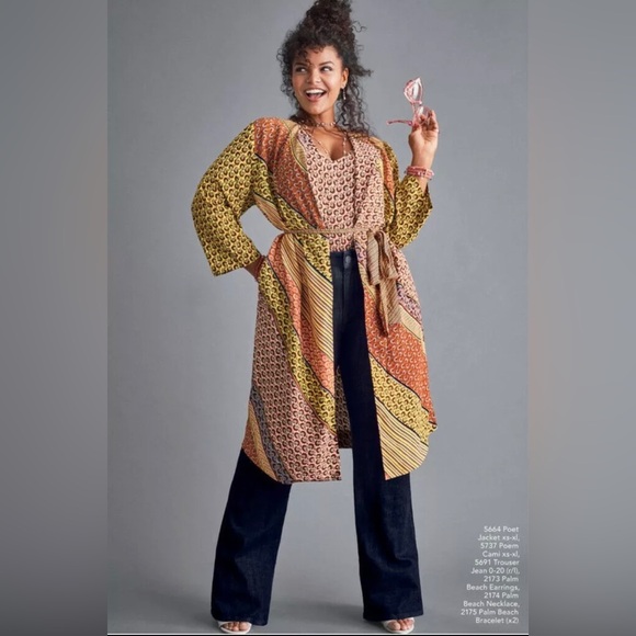 CAbi Poet Jacket #5664 Pockets belt Tie boho Mixed Media Patchwork Robe - Picture 3 of 10